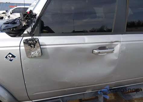 2024 Ford Bronco Outer Banks z USA, uszkodzony, nr VIN 1FMDE8BH6RLA87527